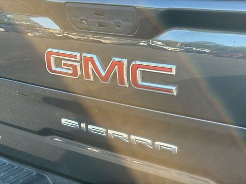 Used 2021 GMC Sierra 1500 SLT w/ SLT Convenience Package AWD/4WD image 22