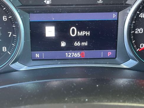 Used 2021 Chevrolet Equinox Premier AWD/4WD image 27