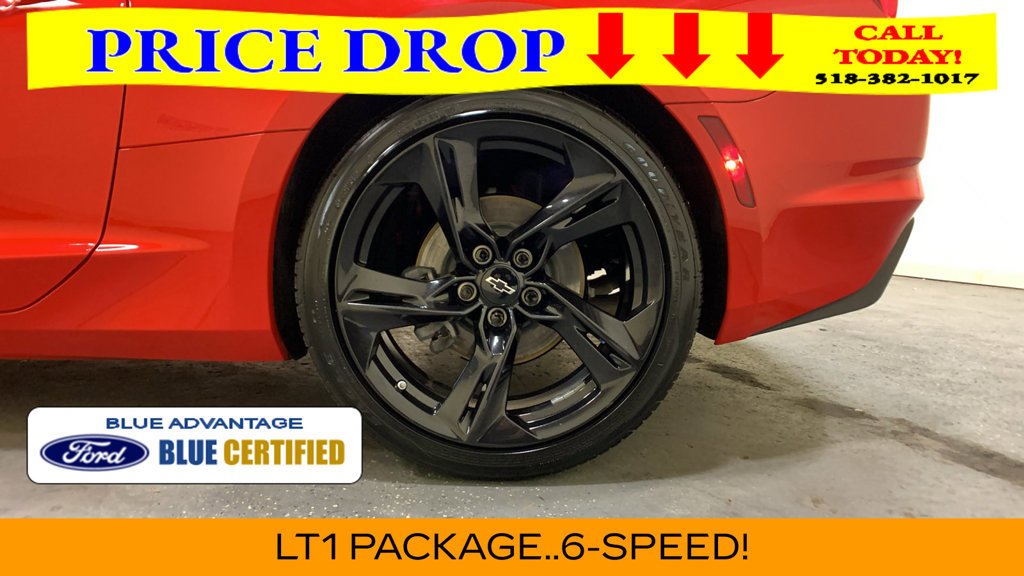 Used 2022 Chevrolet Camaro LT w/ Technology Package RWD image 18