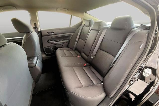 Certified 2023 Nissan Altima 2.5 SV FWD image 19