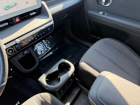 Certified 2024 Hyundai Ioniq 5 SEL image 13