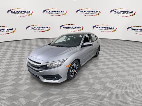 Used 2016 Honda Civic EX-T image 4
