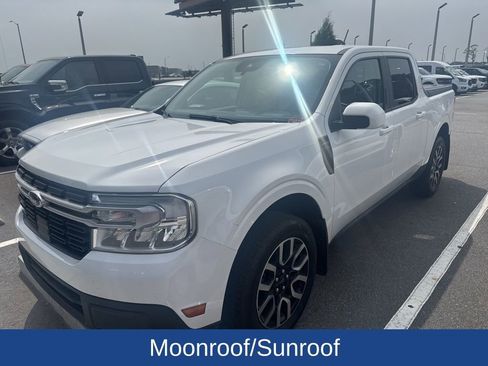 Used 2022 Ford Maverick Lariat w/ Lariat Luxury Package FWD image 3