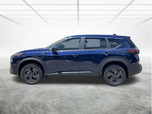 New 2026 Nissan Rogue SV FWD image 9