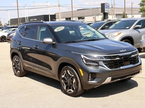 Used 2025 Kia Seltos SX w/ SX Sunroof Package AWD/4WD image 1