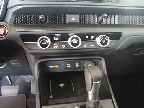 Used 2026 Honda CR-V LX image 11