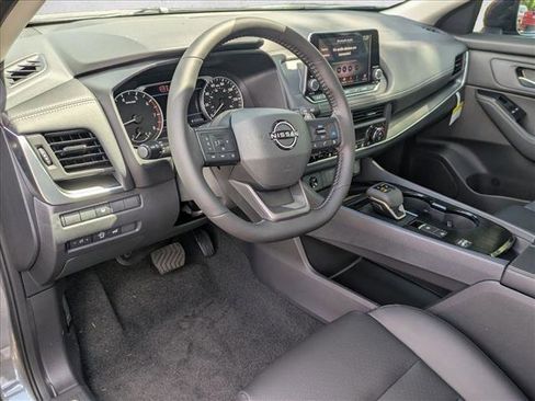 New 2026 Nissan Rogue SV FWD image 3