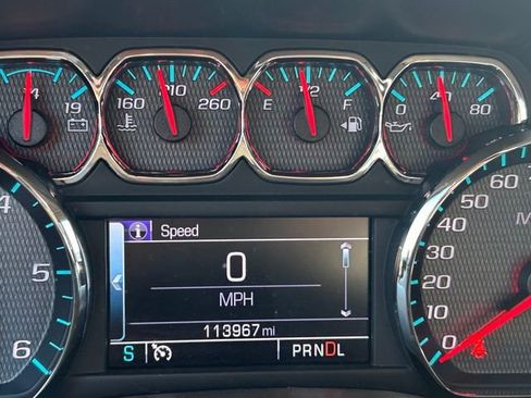 Used 2018 Chevrolet Silverado 1500 LT w/ All Star Edition AWD/4WD image 32