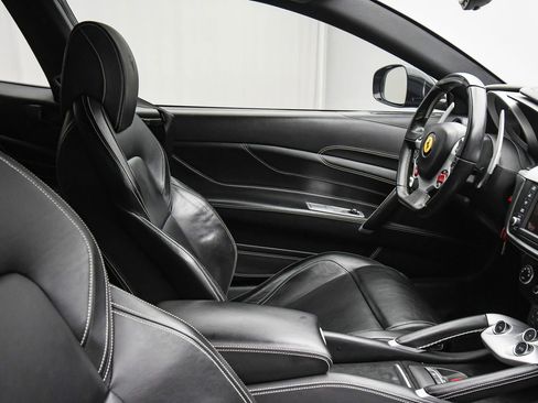 Used 2015 Ferrari FF Black image 52
