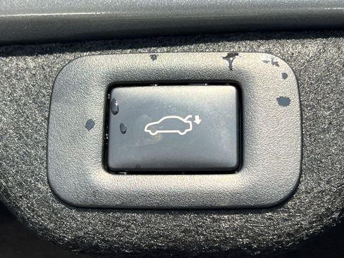 Certified 2023 Lexus ES 350 w/ Premium Package image 20