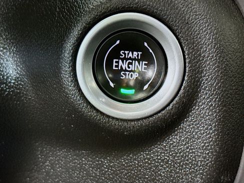 Used 2022 Chevrolet Silverado 1500 W/T w/ Trailering Package image 19