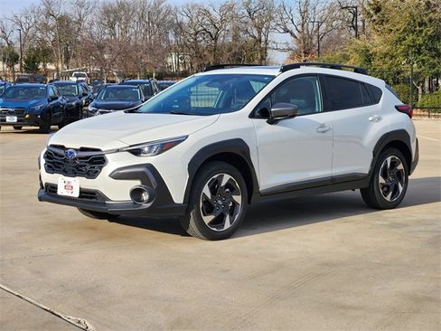 Certified 2025 Subaru Crosstrek 2.5i Limited w/ Crosstrek Mirror Package image 3
