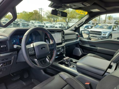 Used 2025 Ford F150 Raptor image 7