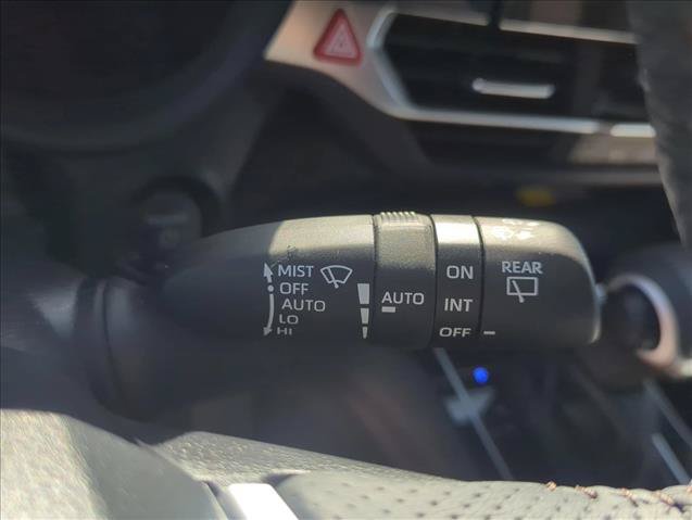 Used 2026 Toyota Sienna Platinum AWD/4WD image 16