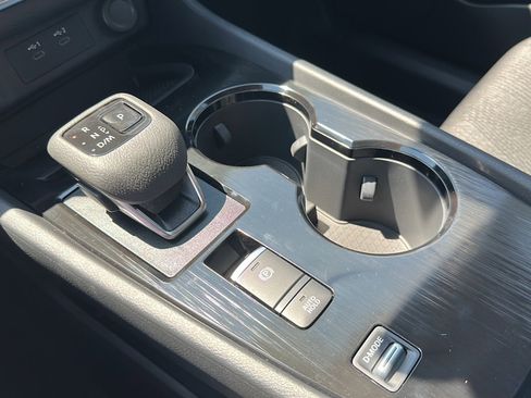 New 2026 Nissan Rogue SV image 24