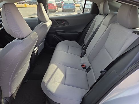 New 2026 Toyota Prius LE image 7