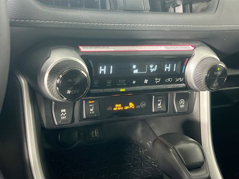 Used 2024 Toyota RAV4 XLE image 16