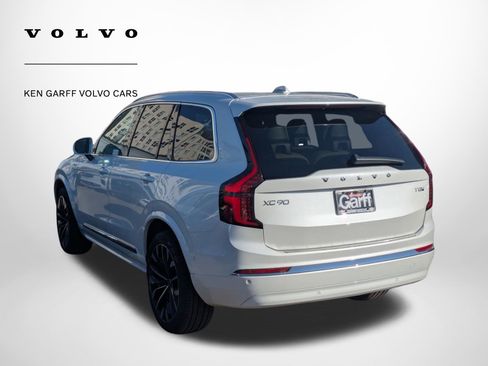 New 2026 Volvo XC90 T8 Plus w/ Protection Package Premier image 5