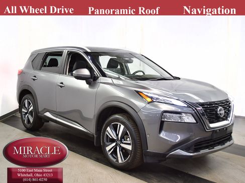 Used 2023 Nissan Rogue SL w/ SL Premium Package image 1