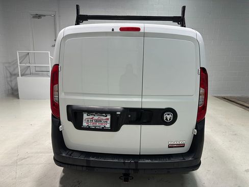 Used 2021 RAM ProMaster City Tradesman image 5