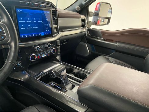 Used 2022 Ford F150 Lariat w/ Equipment Group 502A High image 42