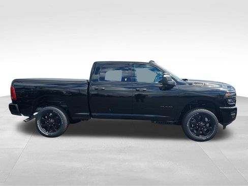 New 2026 RAM 2500 Big Horn AWD/4WD image 9