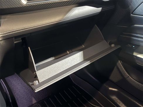 Used 2024 Ford Mustang GT Premium image 33