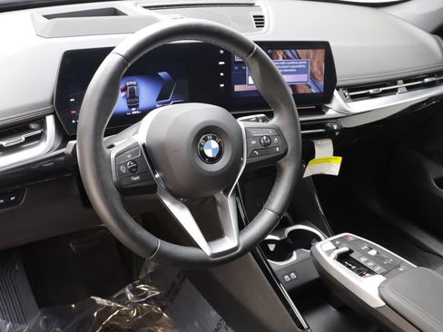 Used 2026 BMW X1 xDrive28i w/ Technology Package AWD/4WD image 7