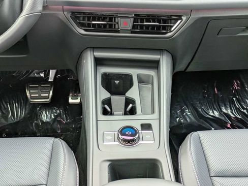 New 2026 Volkswagen Tiguan SE R-Line FWD image 20