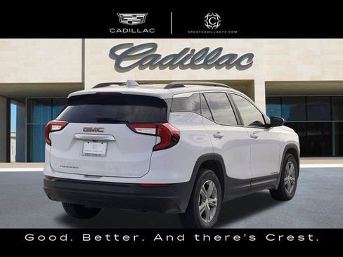 Used 2023 GMC Terrain SLE w/ Driver Convenience Package FWD image 3