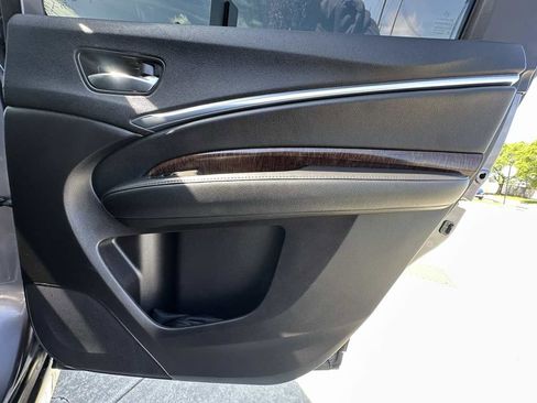 Used 2017 Acura MDX SH-AWD w/ Technology Package image 38