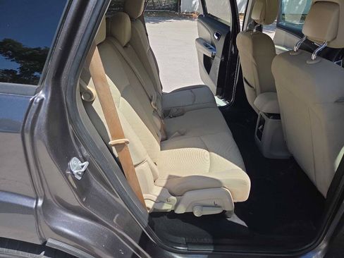 Used 2016 Dodge Journey SE w/ Flexible Seating Group FWD image 24