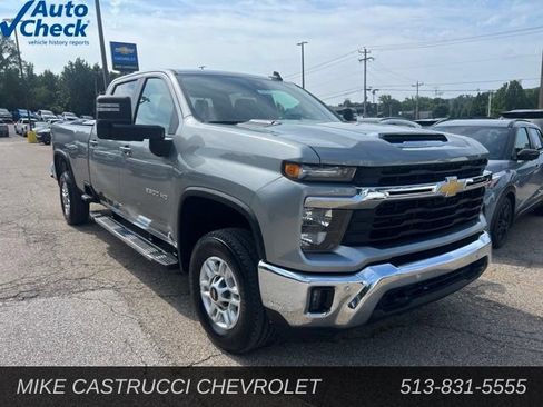 Used 2025 Chevrolet Silverado 2500 LT w/ Safety Package AWD/4WD image 2