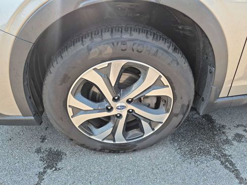 Used 2020 Subaru Outback Limited XT w/ Popular Package #2 AWD/4WD image 14