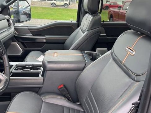 Used 2024 Ford F250 Platinum AWD/4WD image 16