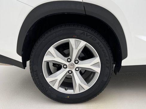 Used 2017 Lexus NX 200t AWD w/ Premium Package image 29