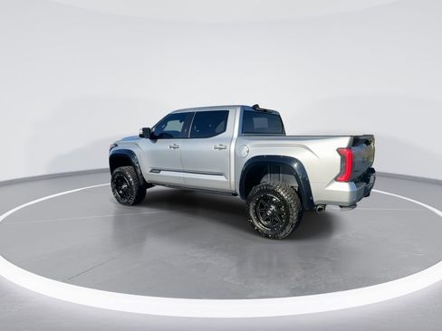 Used 2023 Toyota Tundra Platinum image 3