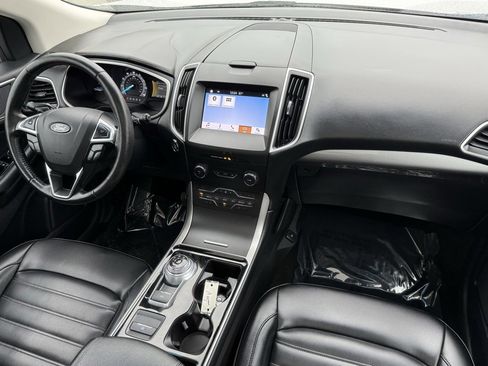 Used 2019 Ford Edge SEL w/ Equipment Group 201A image 26