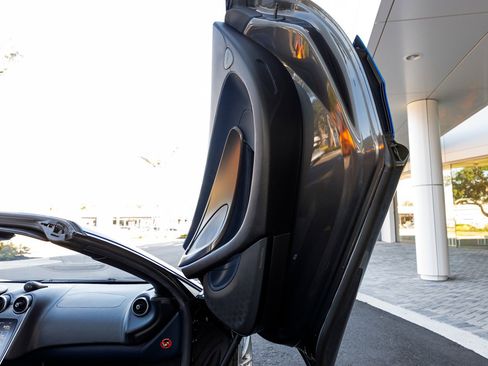 Used 2020 McLaren 600LT Spider image 34