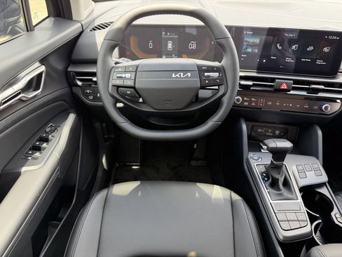 New 2027 Kia Sportage EX FWD image 18
