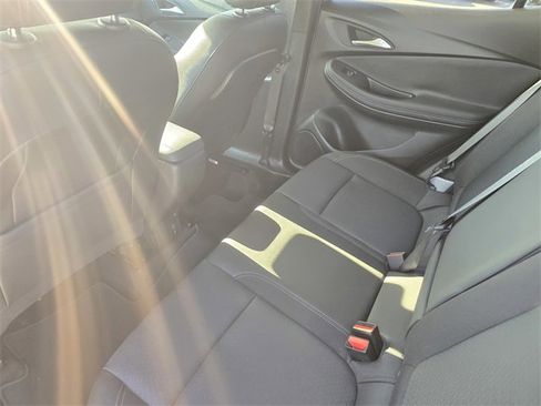 Used 2022 Buick Encore GX Select image 12