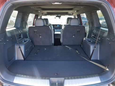 Used 2025 Hyundai Santa Fe Calligraphy image 18