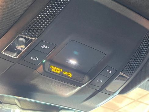 Used 2022 Audi e-tron GT Prestige w/ Prestige Package image 42