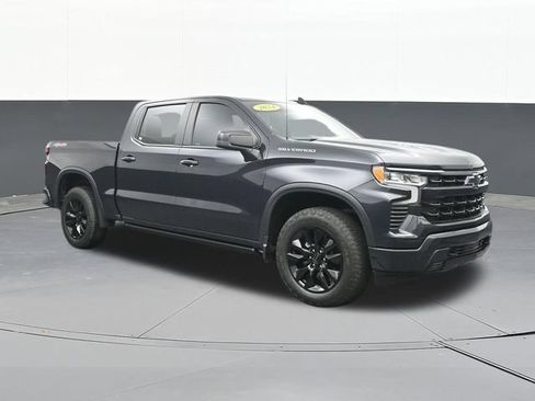 Used 2024 Chevrolet Silverado 1500 RST AWD/4WD image 19