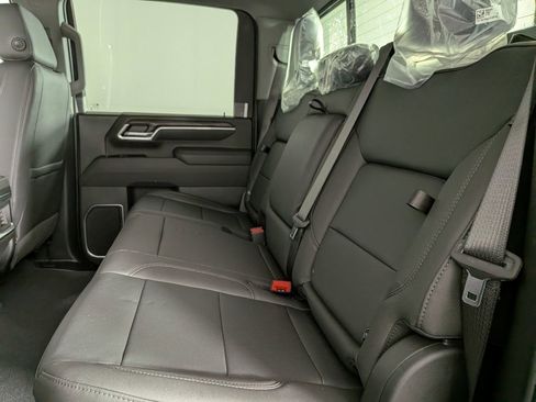 New 2025 GMC Sierra 2500 SLT w/ SLT Premium Package AWD/4WD image 24