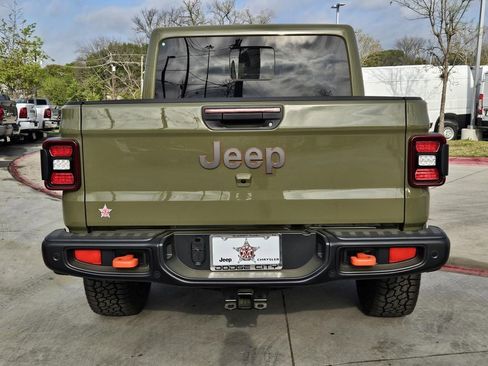New 2026 Jeep Gladiator Mojave AWD/4WD image 4