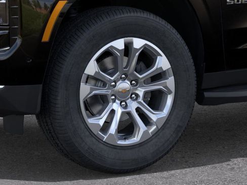 New 2026 Chevrolet Suburban LT w/ Comfort Package image 9