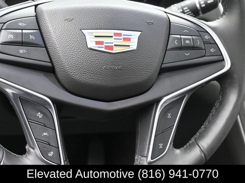 Used 2017 Cadillac XT5 Luxury w/ Driver Awareness Package FWD image 17