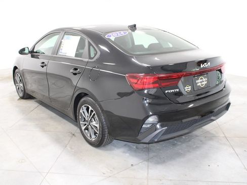 Used 2024 Kia Forte LXS FWD image 7