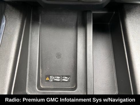 Used 2021 GMC Sierra 2500 SLT w/ SLT Premium Package image 28